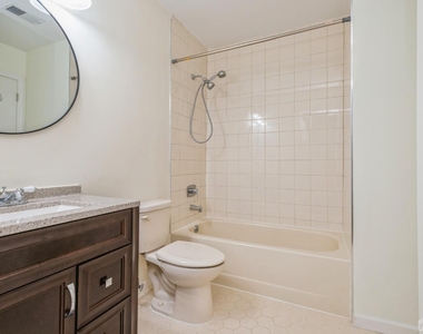 101 Quince Court - Photo Thumbnail 16