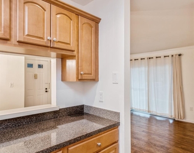 101 Quince Court - Photo Thumbnail 8