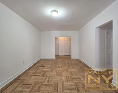 36-20 168th Street - Photo Thumbnail 3