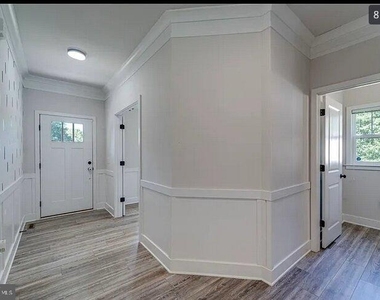 7 Limox Lane - Photo Thumbnail 7