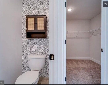 7 Limox Lane - Photo Thumbnail 21