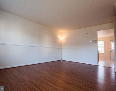 10502 Guilderland Court - Photo Thumbnail 1