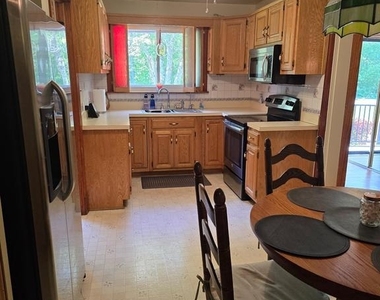 9517 Brock Road - Photo Thumbnail 19