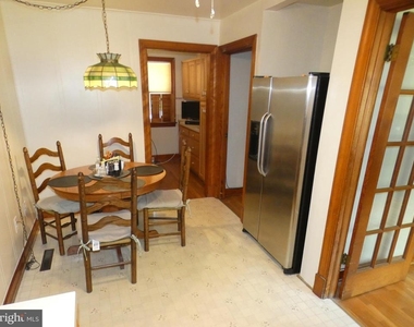 9517 Brock Road - Photo Thumbnail 3