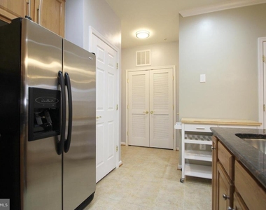 2415 Rainswood Lane - Photo Thumbnail 8