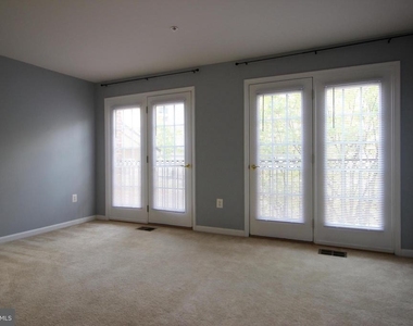 2415 Rainswood Lane - Photo Thumbnail 12