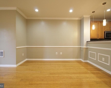 2415 Rainswood Lane - Photo Thumbnail 5