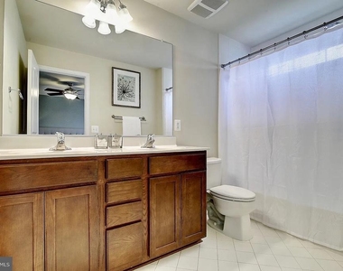 43893 Eastgate View Drive - Photo Thumbnail 4