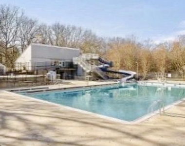 2366 Soft Wind Court - Photo Thumbnail 5