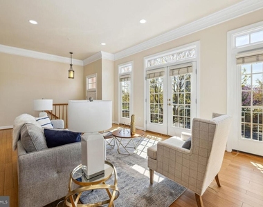 1813 Dawson Street - Photo Thumbnail 3