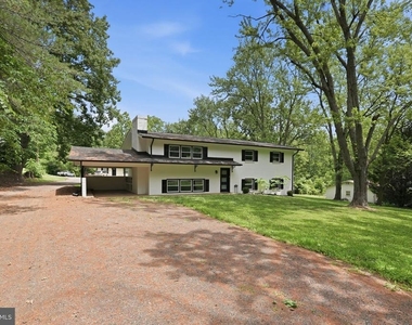 5388 Dumfries Road - Photo Thumbnail 1