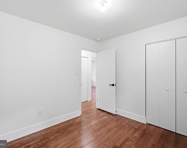5388 Dumfries Road - Photo Thumbnail 13