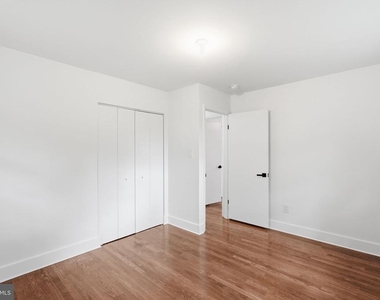 5388 Dumfries Road - Photo Thumbnail 11