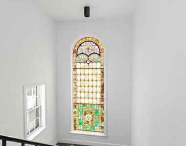 207 S Patrick Street - Photo Thumbnail 9
