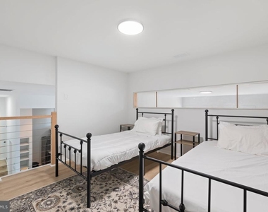 207 S Patrick Street - Photo Thumbnail 24