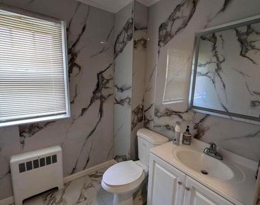 7524 Whitaker Avenue - Photo Thumbnail 25