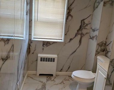 7524 Whitaker Avenue - Photo Thumbnail 24