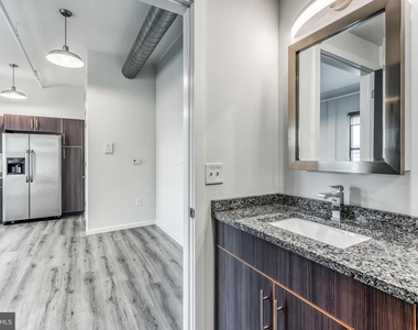 4800 Brown Street - Photo Thumbnail 7