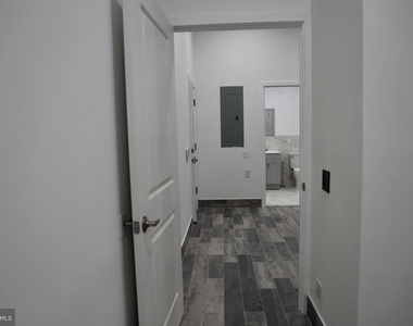 1231 Vine Street - Photo Thumbnail 19