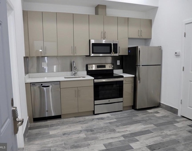 1231 Vine Street - Photo Thumbnail 1