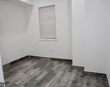 1231 Vine Street - Photo Thumbnail 14