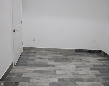 1231 Vine Street - Photo Thumbnail 15
