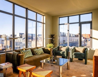 1700 N Front Street - Photo Thumbnail 7