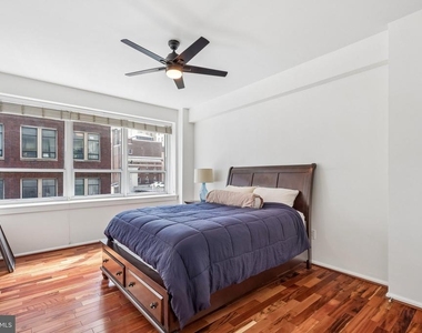 1425 Locust Street - Photo Thumbnail 12