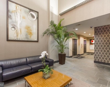 1425 Locust Street - Photo Thumbnail 21