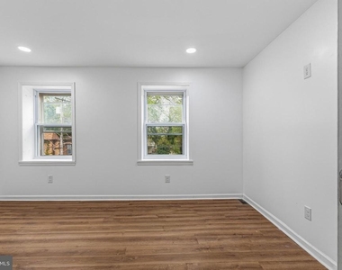 2719 N 47th Street - Photo Thumbnail 25