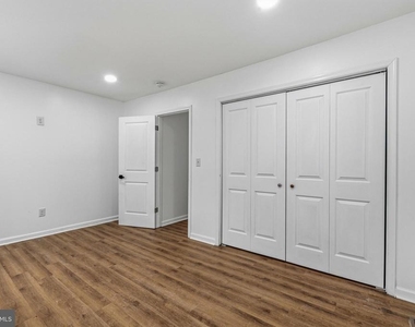 2719 N 47th Street - Photo Thumbnail 26