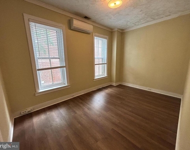 130 E Fourth Street - Photo Thumbnail 9