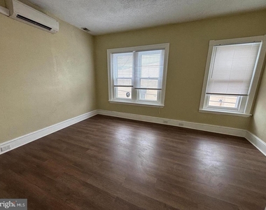 130 E Fourth Street - Photo Thumbnail 11