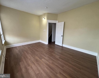 130 E Fourth Street - Photo Thumbnail 12