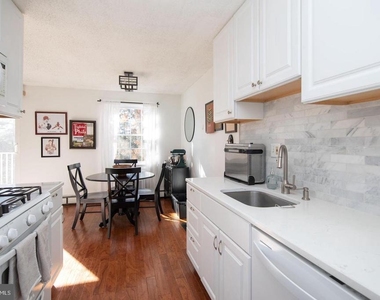 250 Ridge Pike - Photo Thumbnail 7