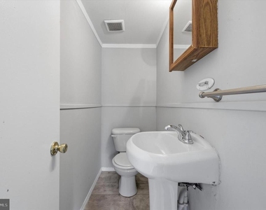 151 Chadwick Avenue - Photo Thumbnail 12