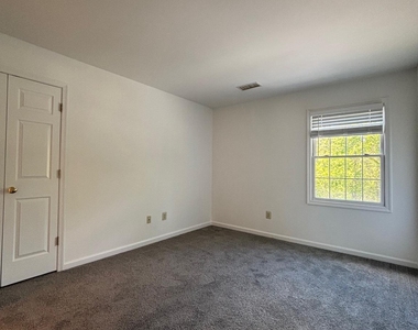 279 W Uwchlan Avenue - Photo Thumbnail 13