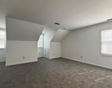 279 W Uwchlan Avenue - Photo Thumbnail 8