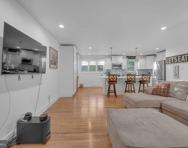 91 Second Street - Photo Thumbnail 7