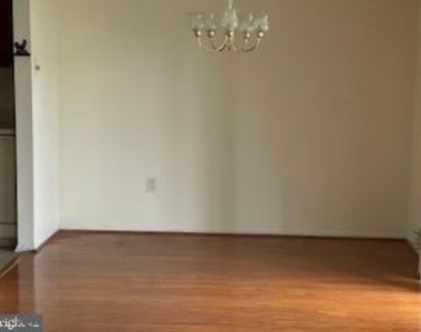 161 Andover Place - Photo Thumbnail 5
