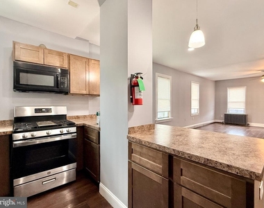 840 Cumberland Street - Photo Thumbnail 2
