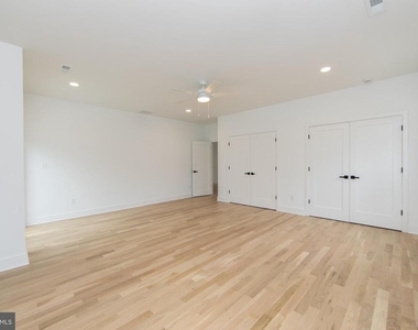 371 Kresson Road - Photo Thumbnail 32