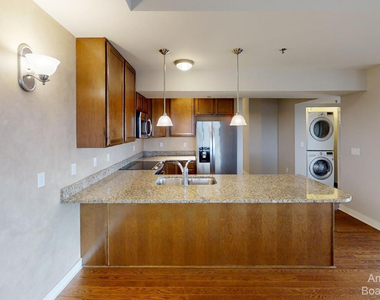 111 N Ashley Street - Photo Thumbnail 13
