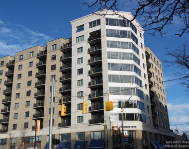 111 N Ashley Street - Photo Thumbnail 25