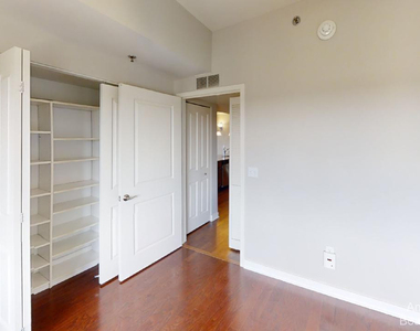 111 N Ashley Street - Photo Thumbnail 24