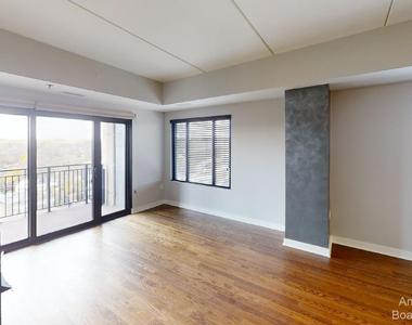111 N Ashley Street - Photo Thumbnail 18