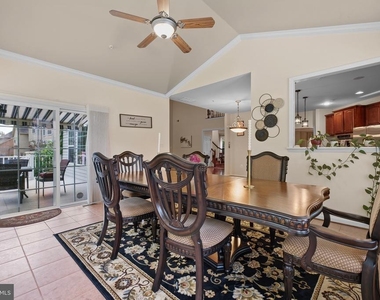 11810 Tregiovo Place - Photo Thumbnail 12