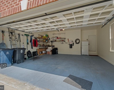 11810 Tregiovo Place - Photo Thumbnail 36