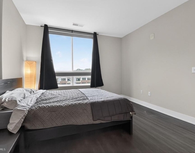 145 Riverhaven Drive - Photo Thumbnail 15