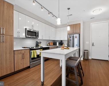 145 Riverhaven Drive - Photo Thumbnail 4